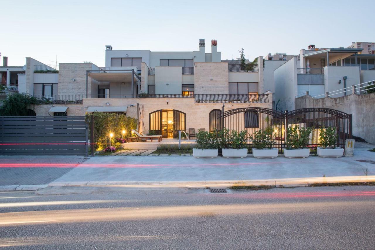 Melody M Apartment With Private Pool Split Exterior foto