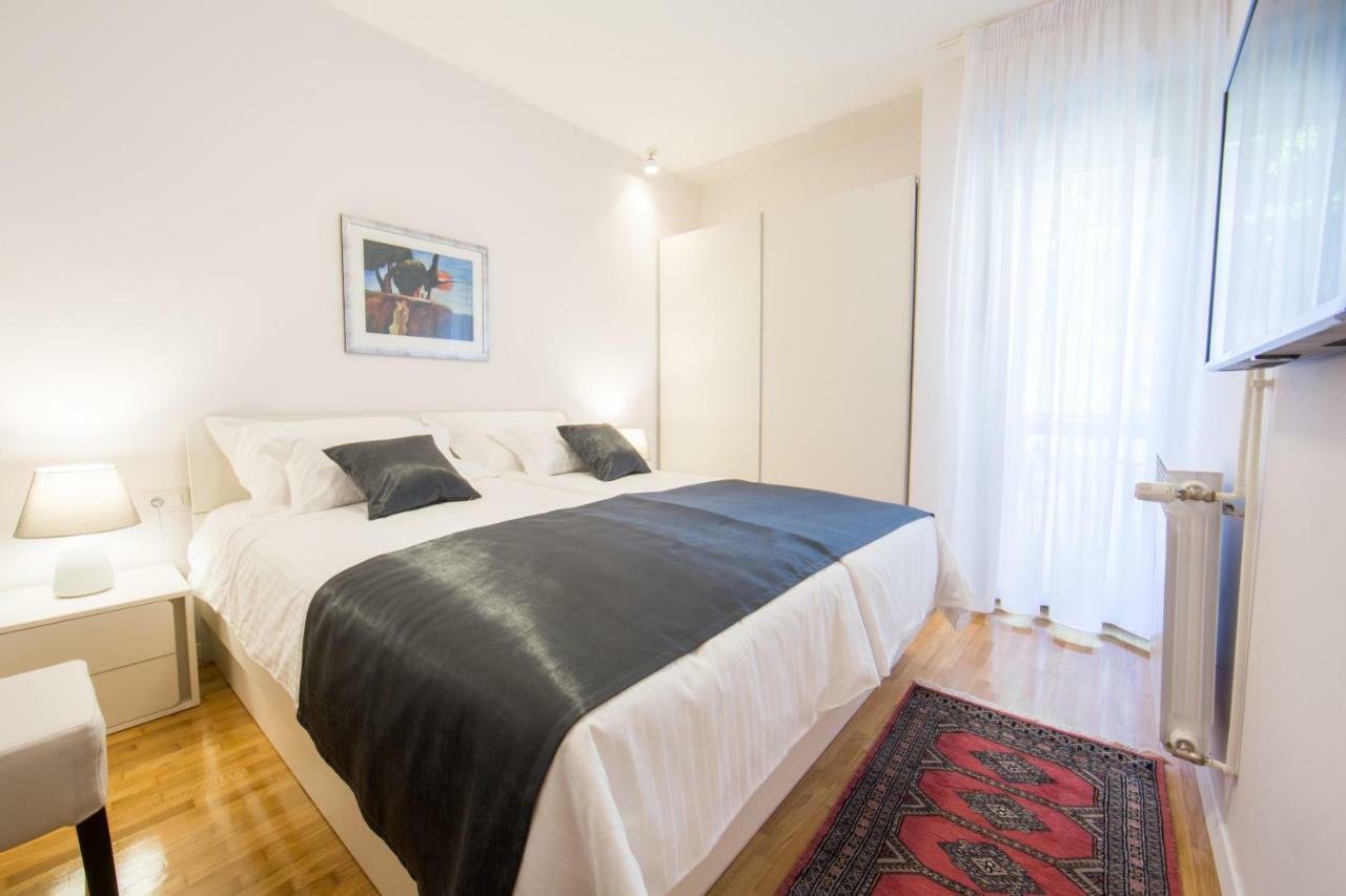 Melody M Apartment With Private Pool Split Exterior foto